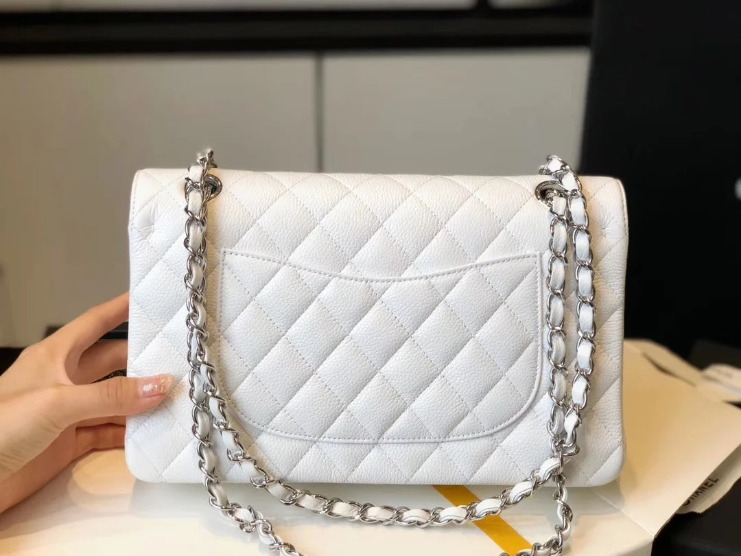 White Flapbag V967