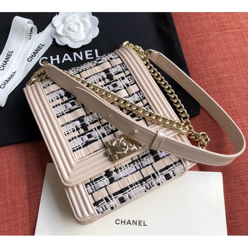 Chanel Handbag N451603
