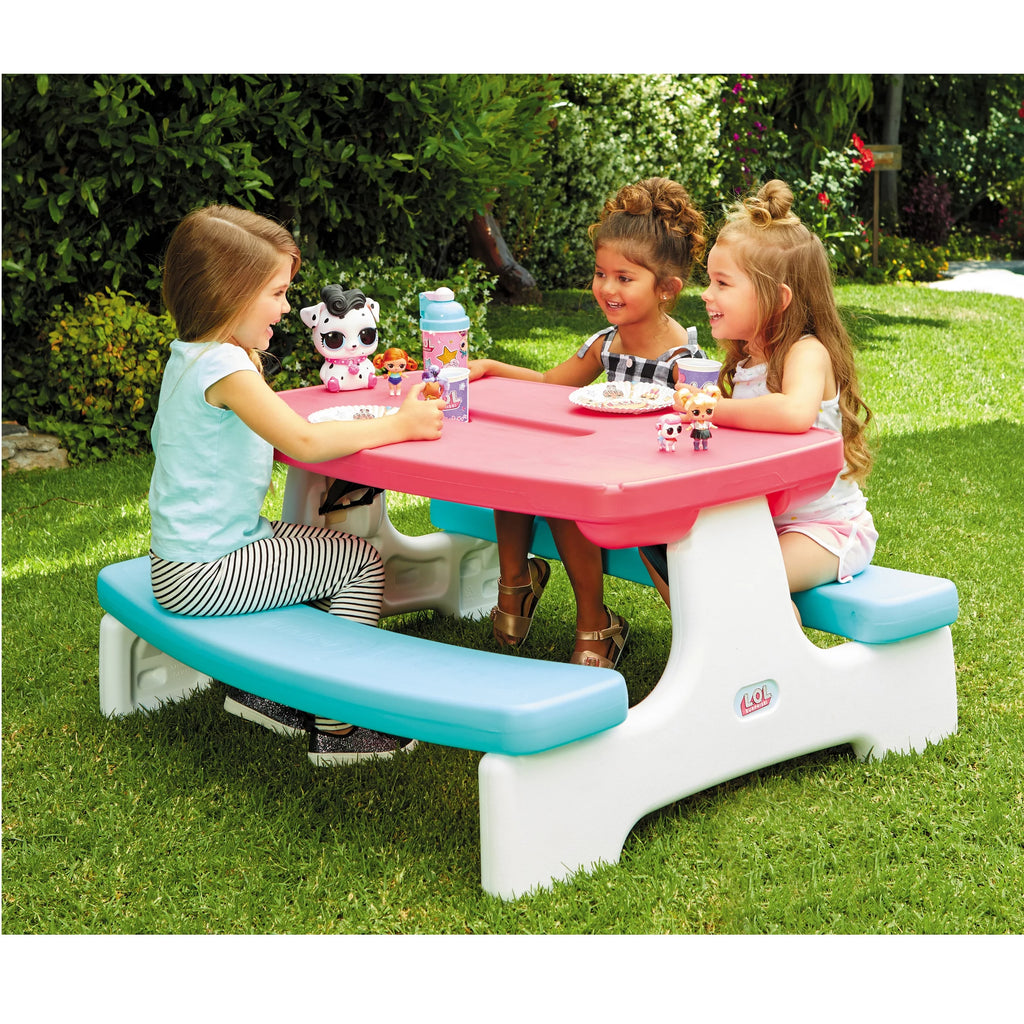 Kids Picnic Table with Umbrella U649