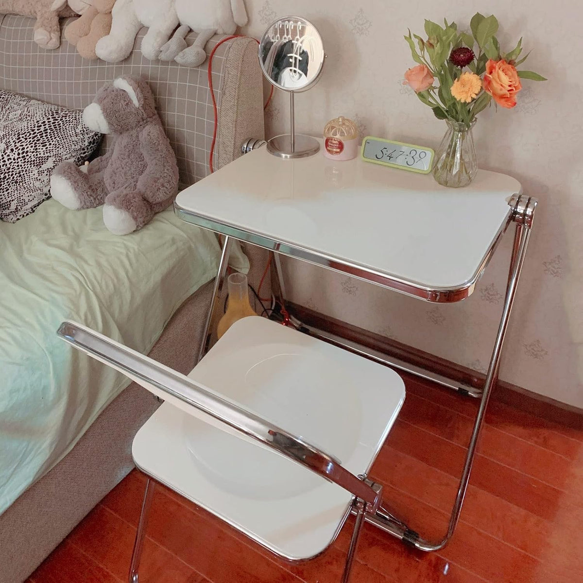Folding Tray Table with Metal Legs K499776