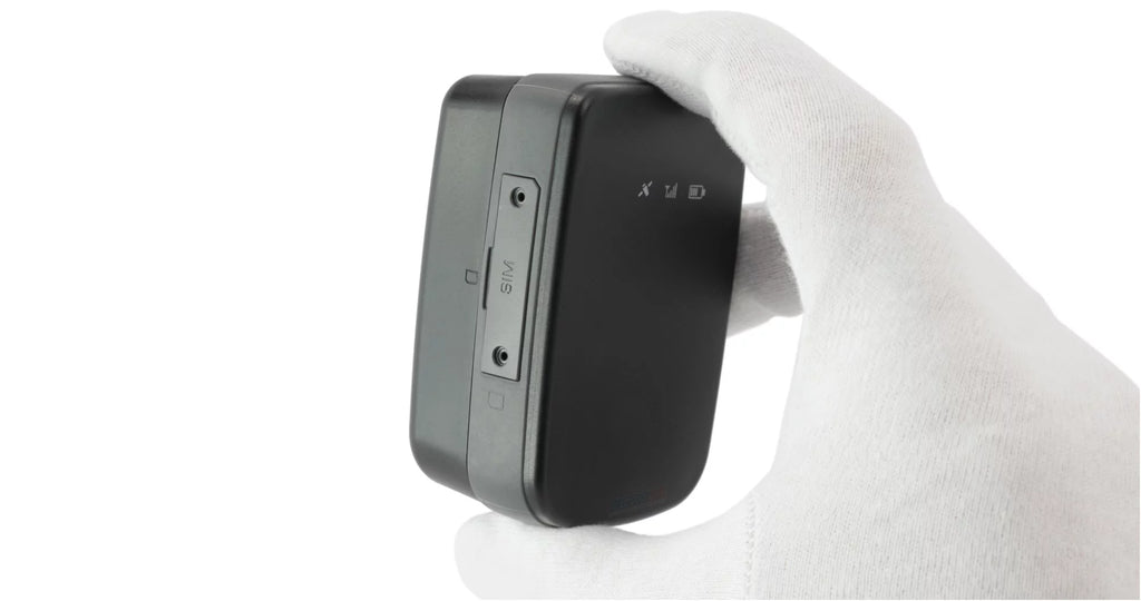 GPS Tracking Device Q506647