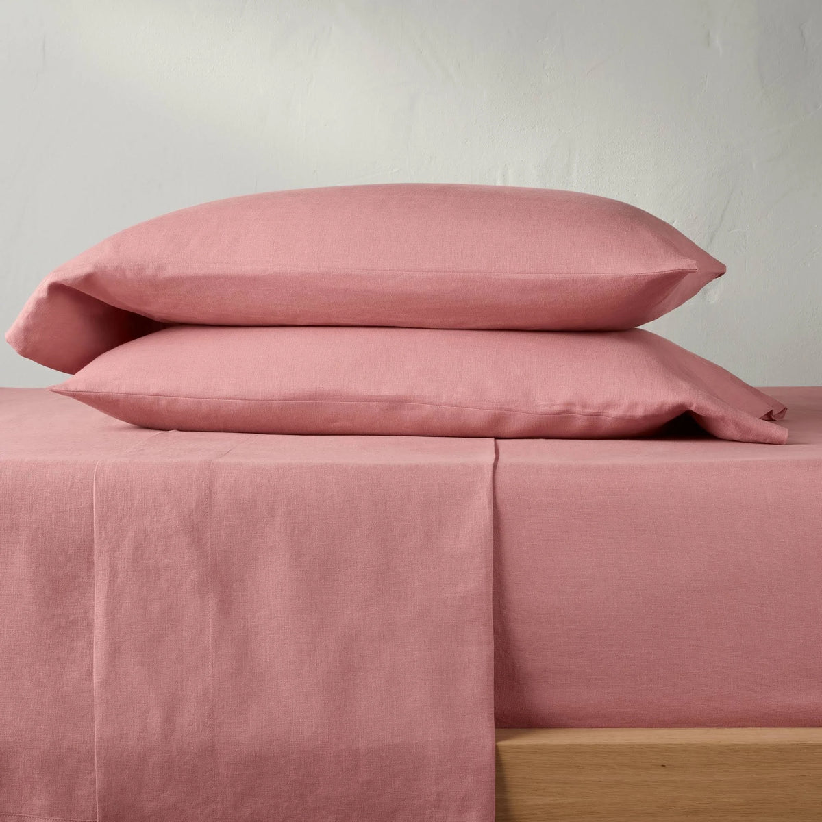California King 100% Washed Linen Solid Sheet Set Rose U728777