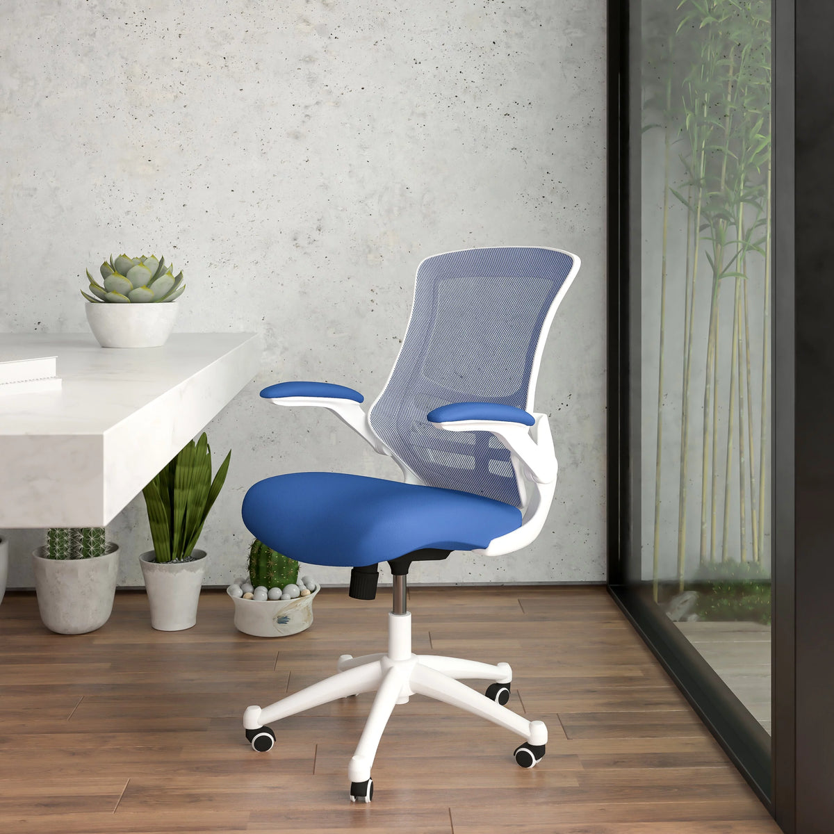 Blue Mesh Ergonomic Task Office Chair with Flip-Up Arms O66014