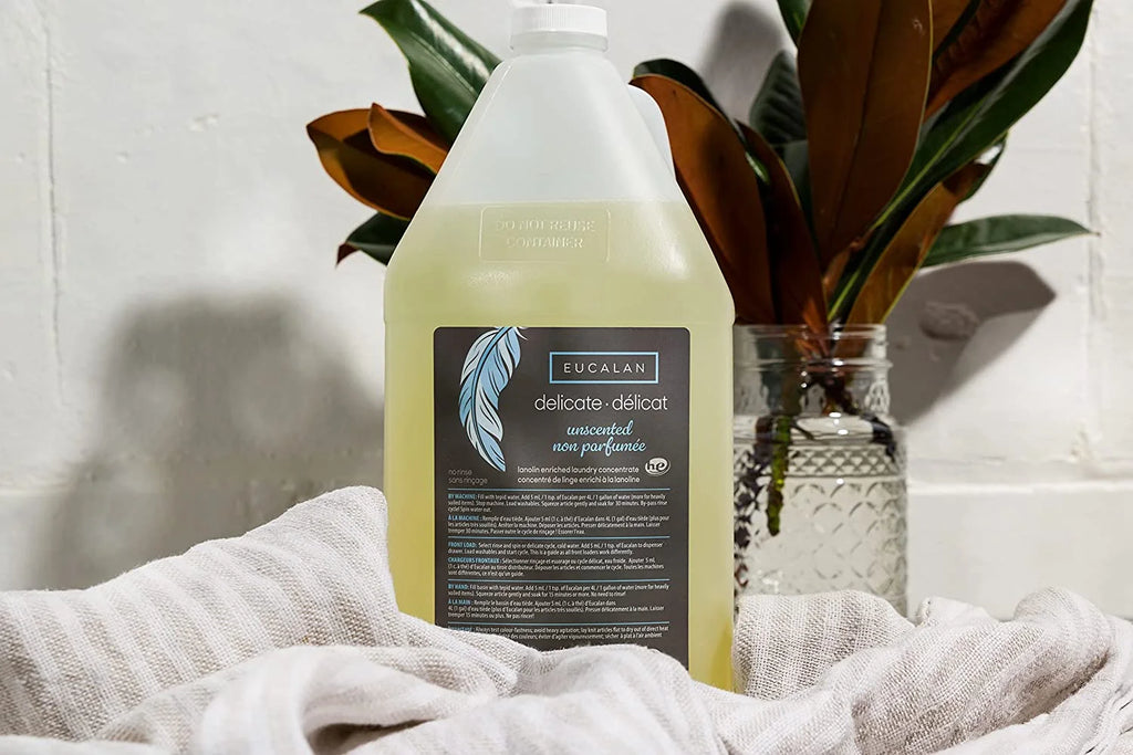 Unscented Fine Fabric and Wool Wash Gallon Jug M2911