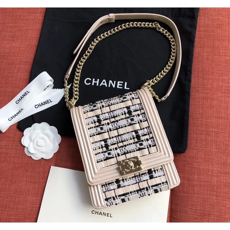 Chanel Handbag N451603