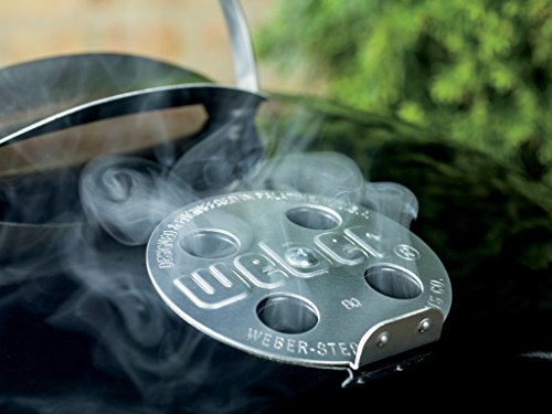 22-Inch Charcoal Grill C110307