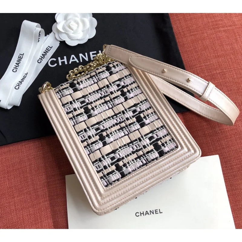 Chanel Handbag N451603