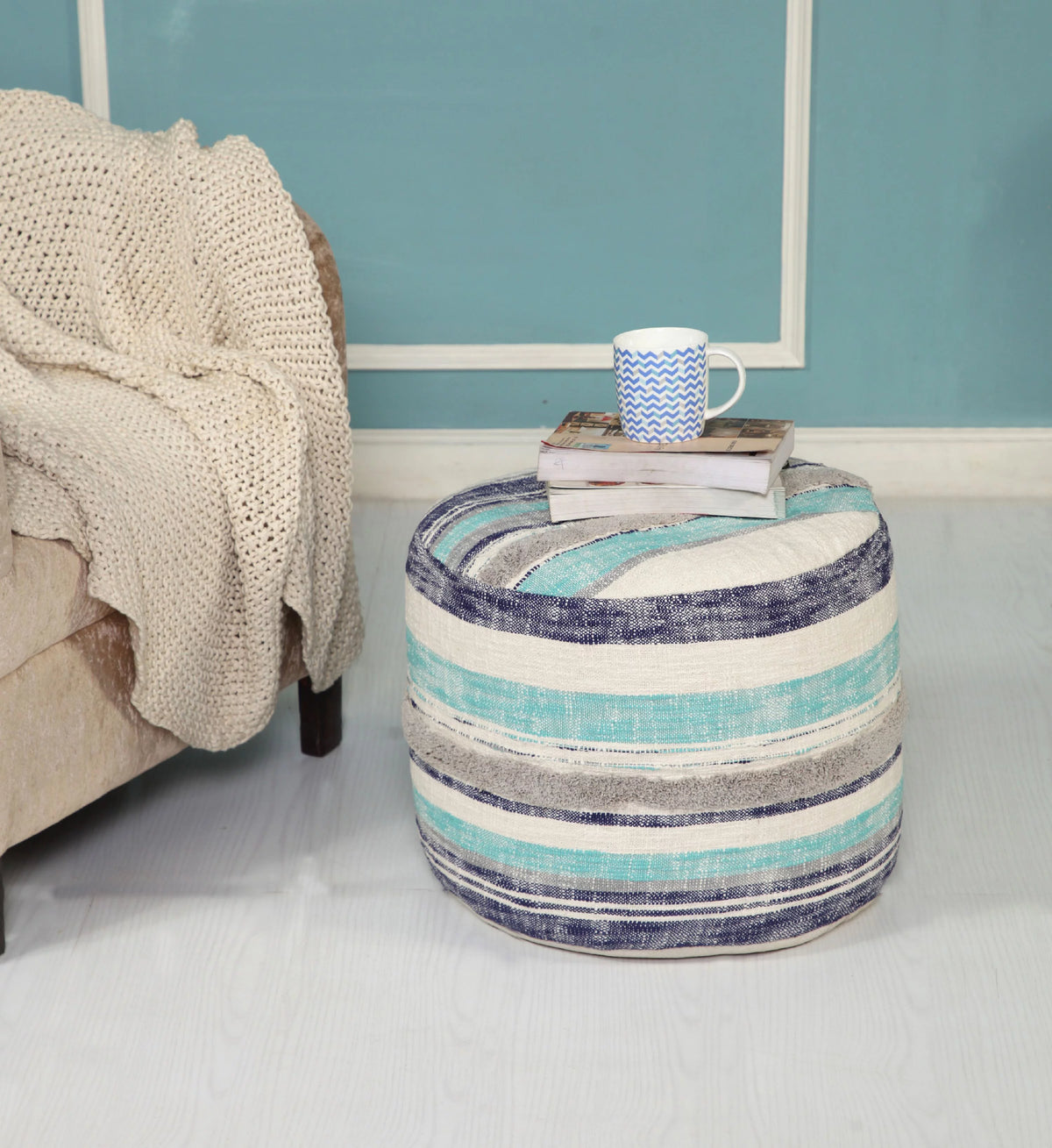 Blue 18" Round Pouf V644